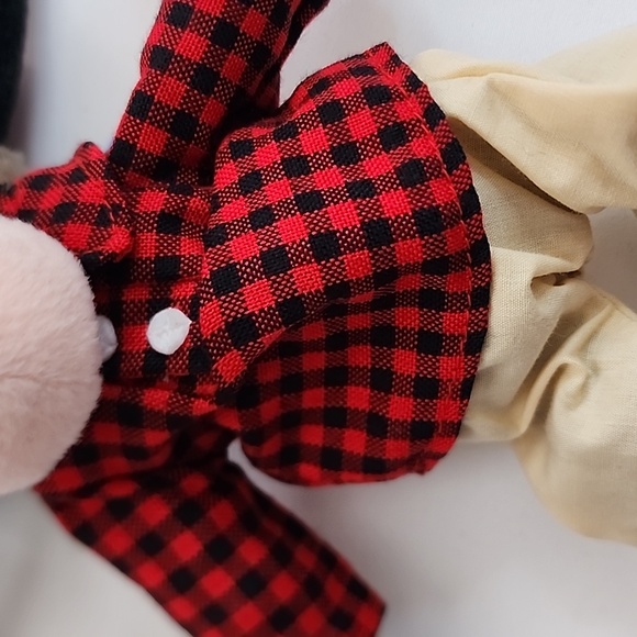 NWT Vintage Disney Theme Park Exclusive Canada Goofy Beanie Plush - Picture 9 of 16